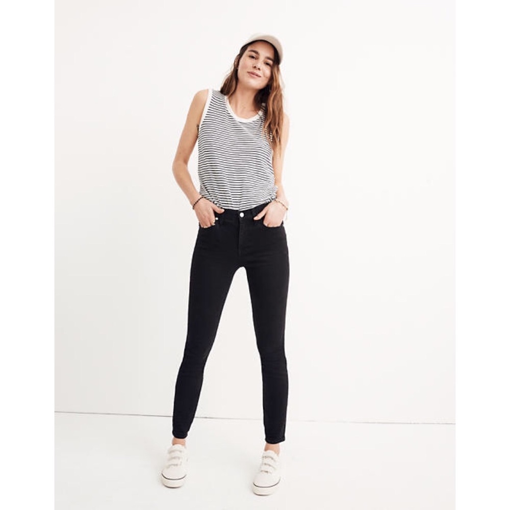 Madewell. 9” Skinny Jeans. Lunar Wash.